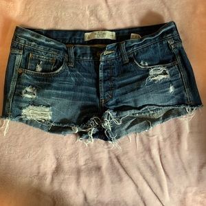 Abercrombie short jean shorts size 8